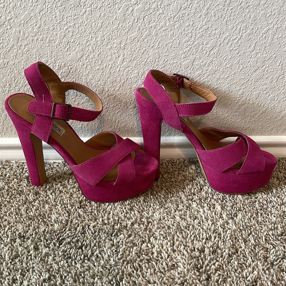 Steve Madden platform heels - Picture 3 of 8